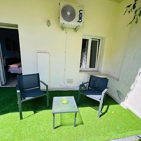 Les Chambres De Francoise Guest House Όλμπια Εξωτερικό φωτογραφία