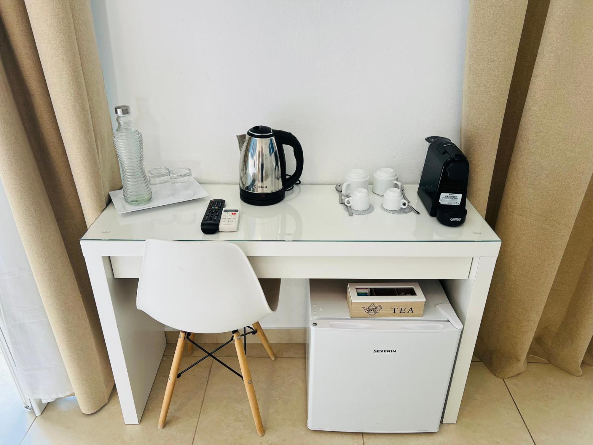 Les Chambres De Francoise Guest House Όλμπια Εξωτερικό φωτογραφία