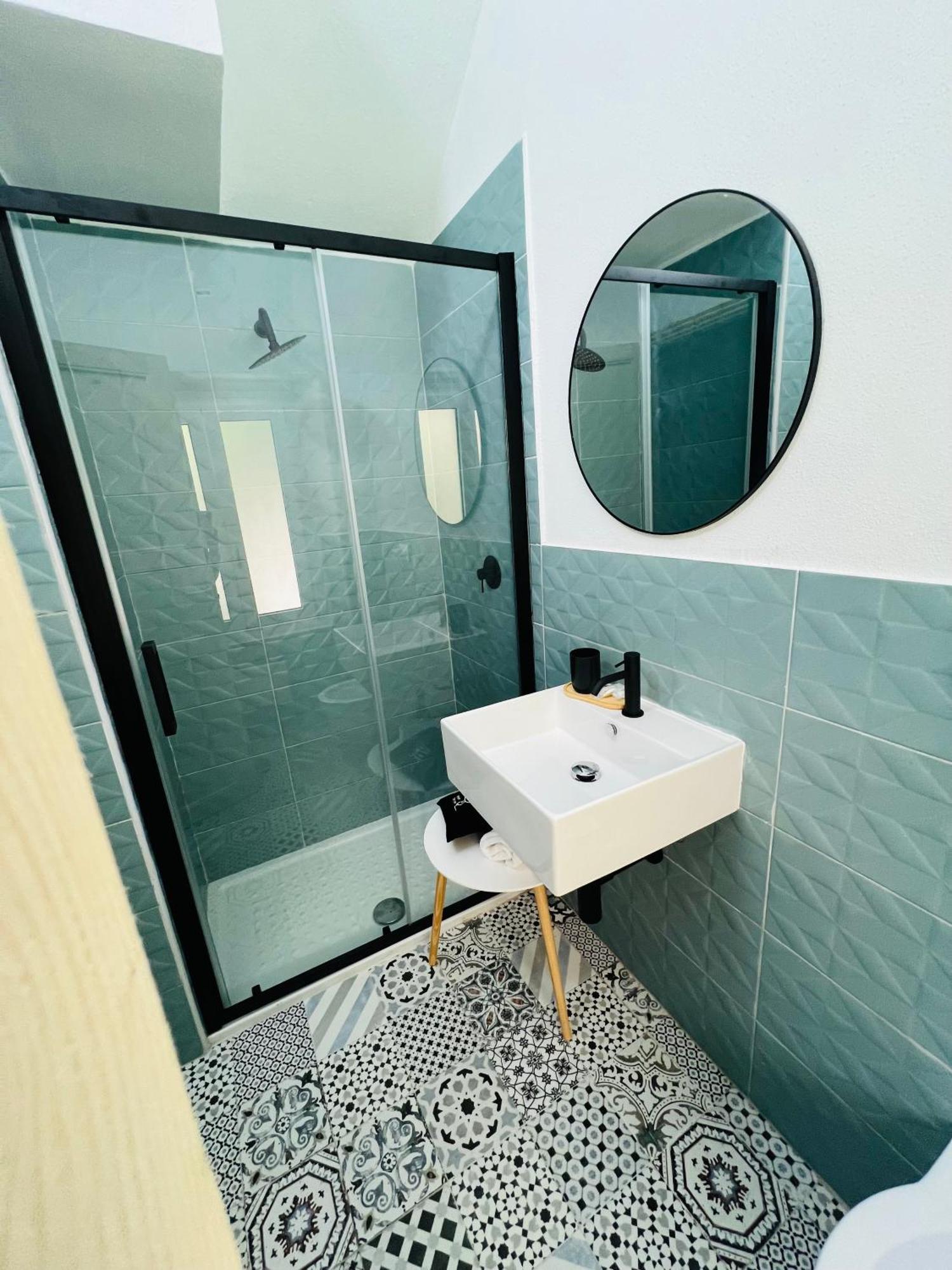 Les Chambres De Francoise Guest House Όλμπια Εξωτερικό φωτογραφία