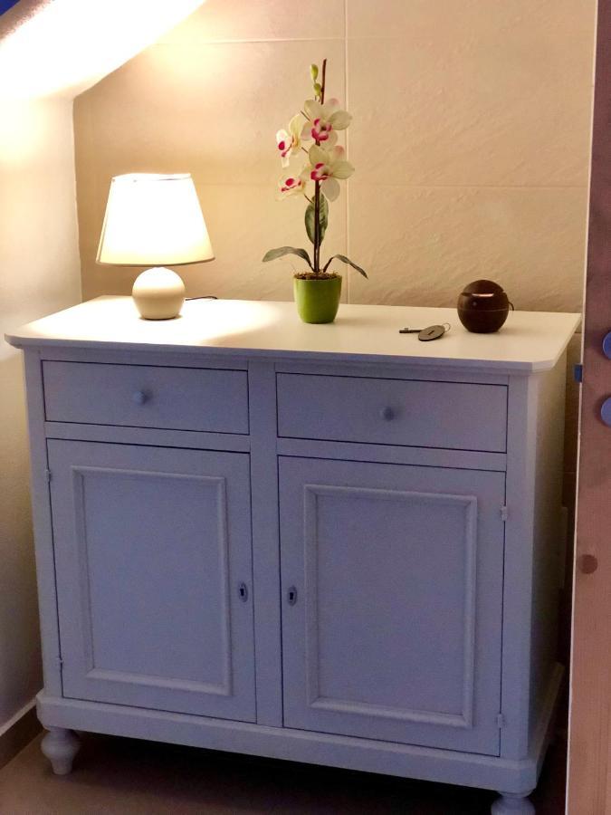 Les Chambres De Francoise Guest House Όλμπια Εξωτερικό φωτογραφία